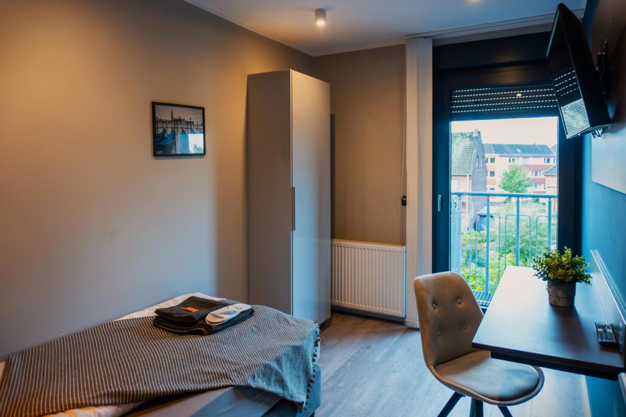 Liro Hotel Moers Exterior photo